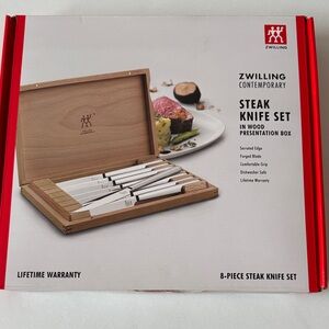 NEW Zwilling Contemporary 8 Piece Steak Knife Set in Wood Presentation Box